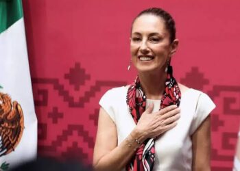 Es “complicadísimo” obtener INE fuera de México, asegura Claudia Sheinbaum