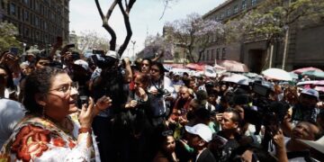 Ministras arrancan campañas para repetir en el cargo y ofrecen renovación del PJF