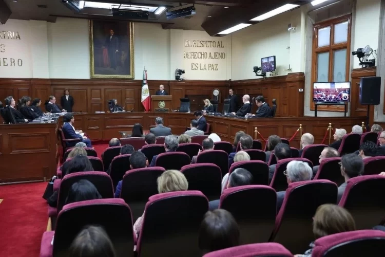 “Ninguno” de los ministros “tiene un juicio objetivo”, comenta Claudia Sheinbaum