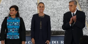 Promulga Claudia Sheinbaum leyes secundarias que sepultan reforma energética neoliberal