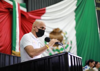 Hugo Alday impulsa reforma sobre planeación y transparencia en municipios de Quintana Roo