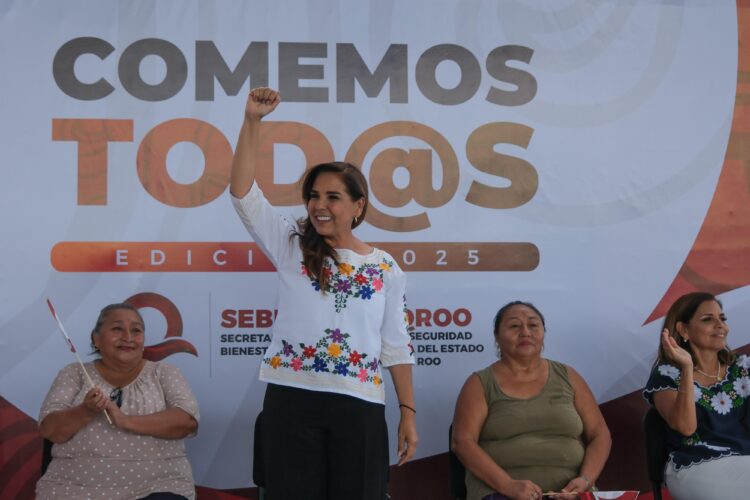 Mara Lezama encabeza distribución de tarjetas y paquetes alimentarios del programa “Comemos Tod@s” en Cancún