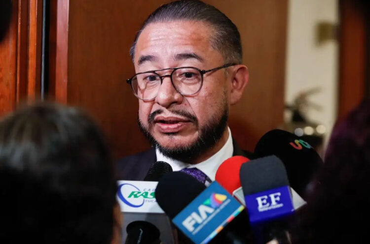 Proclama Hugo Eric Flores su fe y respalda derecho de Israel en franja de Gaza