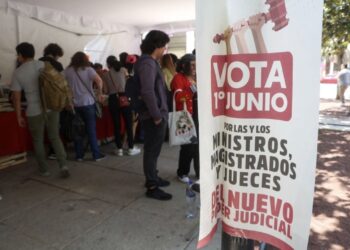 Claudia Sheinbaum llama a conocer e informarse sobre candidatos al Poder Judicial