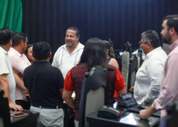 Congreso aprueba reforma que garantiza el derecho a la movilidad y a la libre manifestación del pueblo organizado