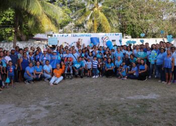 Nutrida participación en la caminata TEA-COMPAÑO en Puerto Morelos