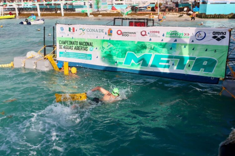 Brilla Puerto Morelos en el último día del Campeonato Nacional de Aguas Abiertas