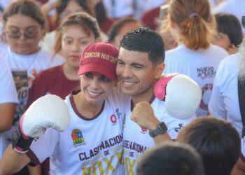 Más de mil cancunenses participaron en la Clase Nacional “Boxeando por la Paz”