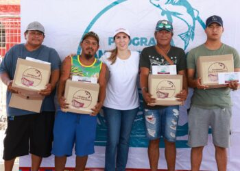 Respalda Atenea Gómez al sector pesquero con apoyos del programa ‘Familia Pescadora’