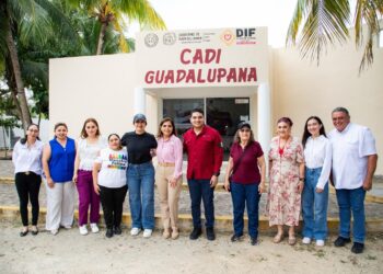 Visitan Estefanía Mercado y Verónica Lezama el CADI “Guadalupana”