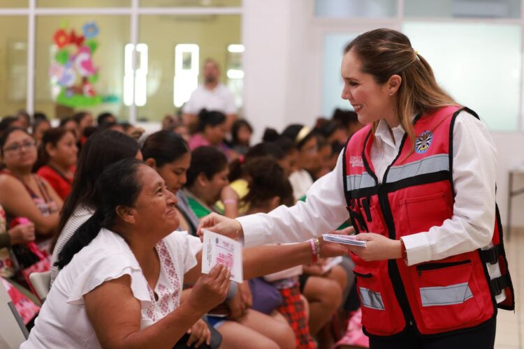 Transforma Atenea Gómez calidad de vida de mujeres a través de ‘Isleña de Corazón’