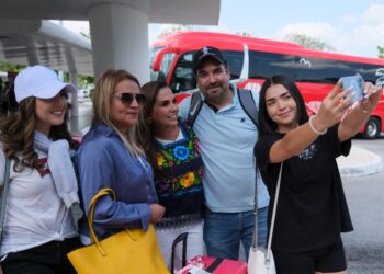 Mara Lezama: Una realidad nueva opción de movilidad del aeropuerto de Cancún a la zona hotelera