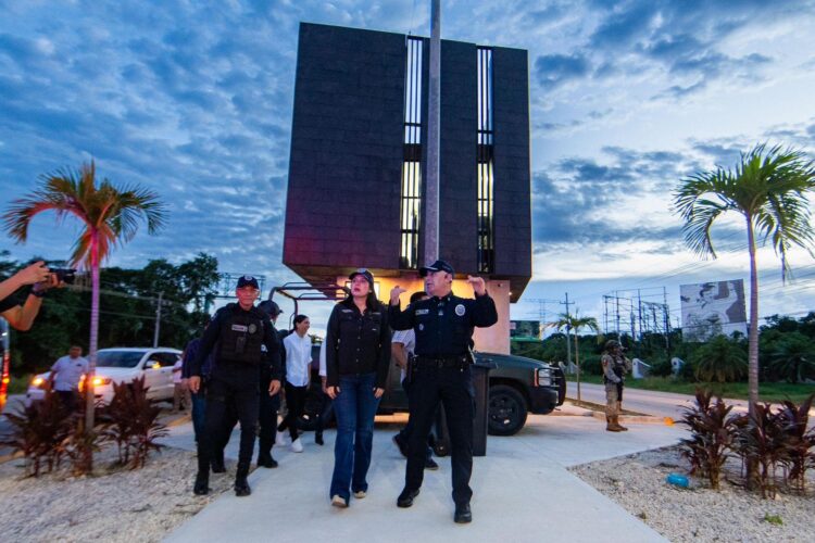 Reduce política de seguridad de Estefanía Mercado 50% delitos en Playa del Carmen