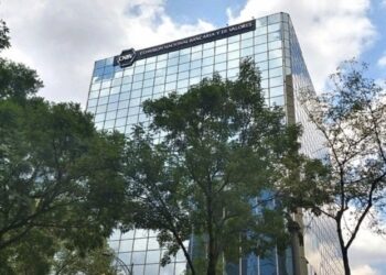 "305 mil mdp" Históricos ingresos de bancos por cobro de intereses