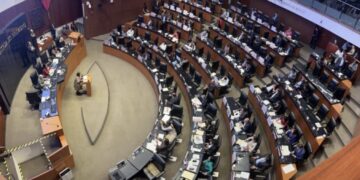 Senado recibe iniciativa de Claudia Sheinbaum para crear Comisión Nacional Antimonopolio