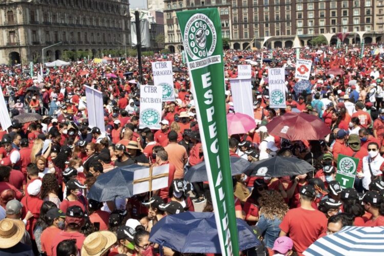 "Reducción de jornada laboral", una de las demandas sindicales para el 1° de mayo