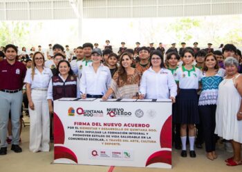 Estefanía Mercado: Invertir en educación es invertir en la paz