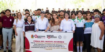 Estefanía Mercado: Invertir en educación es invertir en la paz