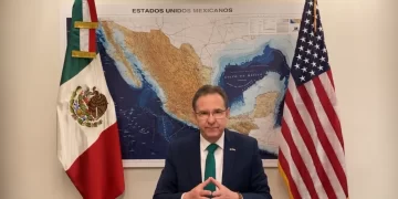 Celebra Esteban Moctezuma avance en reducción a porcentaje de impuestos sobre remesas