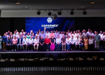 Firman alianza Estefanía Mercado y COPARMEX para reforzar seguridad y detonar la economía de Playa del Carmen