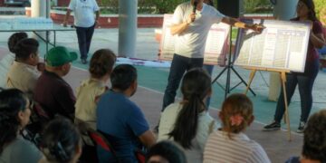 Llama Gino Segura al voto transparente en Lázaro Cárdenas