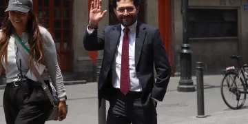 Claudia Sheinbaum anuncia transición hacia jornada laboral de 40 horas