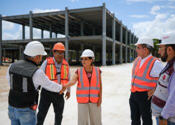 Avanza construcción de nuevo hospital general de Chetumal: Mara Lezama