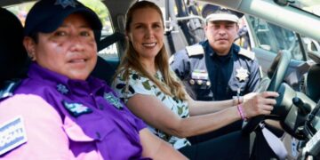 Entrega Atenea Gómez nuevas patrullas para reforzar la seguridad en Isla Mujeres