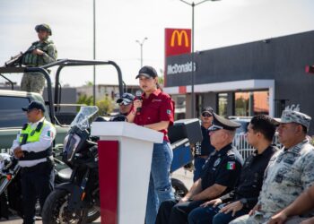 “Aquí queremos vivir en paz”; Estefanía Mercado impulsa programa de desarme en Playa del Carmen