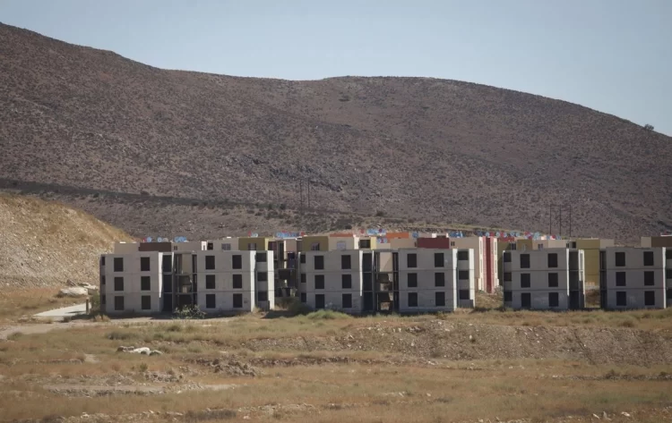 Gobierno prepara estrategia para recuperar 600 mil viviendas abandonadas