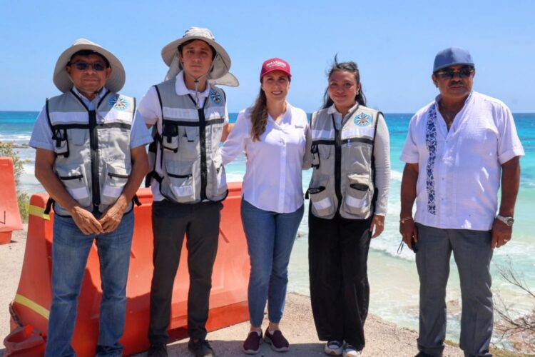 Inicia Atenea Gómez nueva obra en la carretera perimetral del Mar Caribe en Isla Mujeres