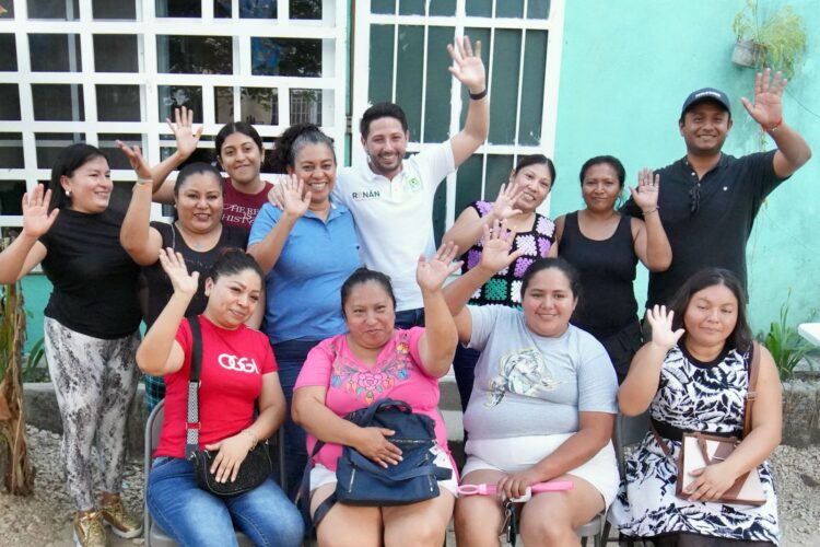 Fortalece Renán Sánchez a la Familia Verde en Playa del Carmen