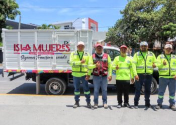 Fortalece Atenea Gómez Programa Permanente de Descacharrización con entrega de nuevo camión