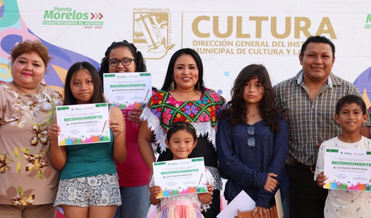 Blanca Merari inaugura el Mosaico Cultural en Leona Vicario