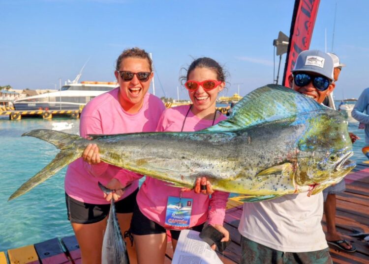 Vive Isla Mujeres exitoso fin de semana de Torneo Internacional de Pesca