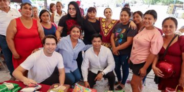 Beneficia Ana Paty Peralta a cancunenses con regularización de su patrimonio