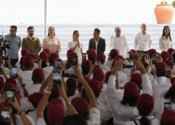 Claudia Sheinbaum arranca programa de Salud Casa por Casa en Jalisco