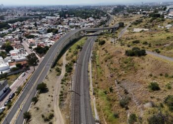 Obedece proyecto de tren de pasajeros a necesidad de fortalecer polos de desarrollo económico