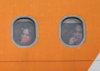 Ofrece Donald Trump mil dólares a migrantes que regresen voluntariamente a su país