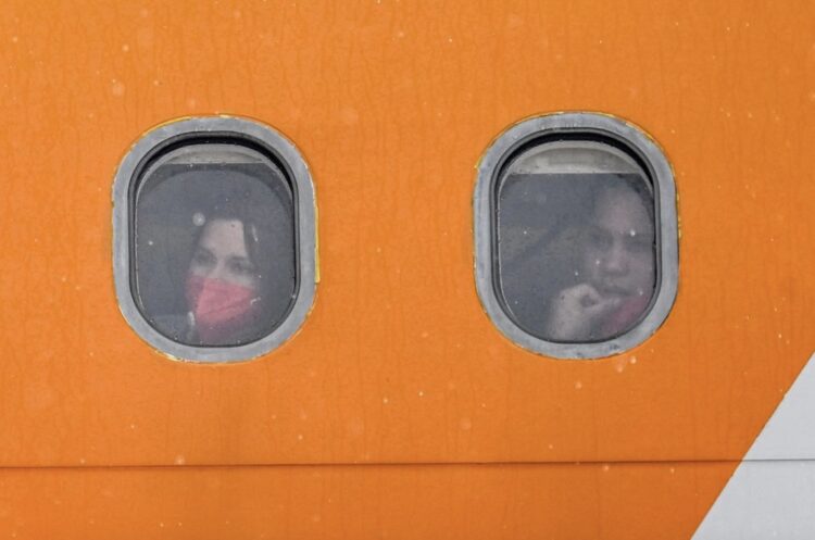 Ofrece Donald Trump mil dólares a migrantes que regresen voluntariamente a su país