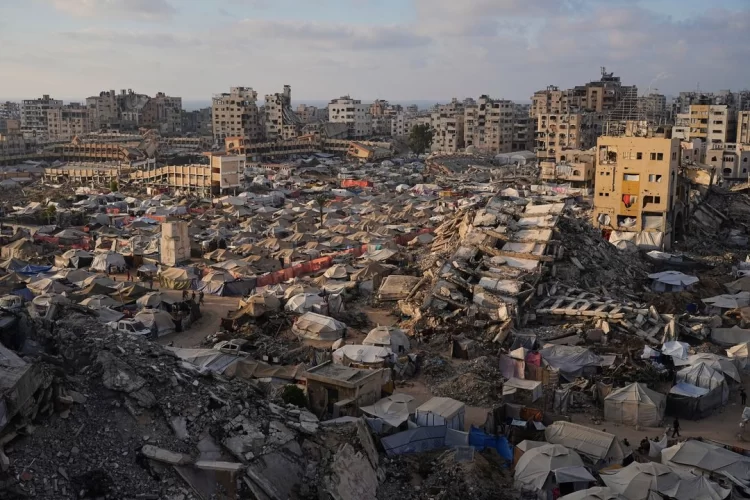 Protestan activistas en CDMX por ataques de Israel contra Irán y Palestina