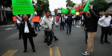 Alcanzan acuerdo Sindilac y Liconsa para mejoras salariales