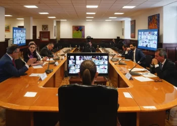 CSP a empresarios de acero y aluminio: "Nuestra responsabilidad es proteger empleos"