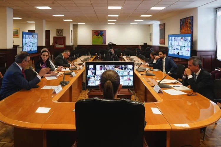 CSP a empresarios de acero y aluminio: "Nuestra responsabilidad es proteger empleos"