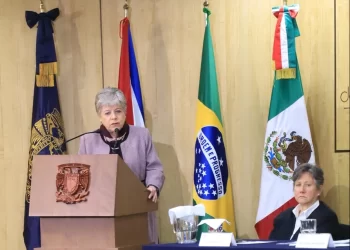 México enfrenta "tragedia ambiental", alerta Alicia Bárcena