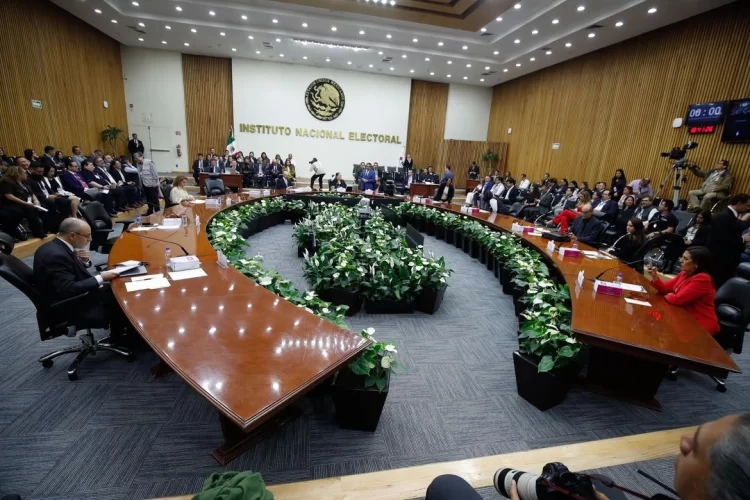 Recibió denuncias INE por violencia contra 27 candidatos de elección judicial