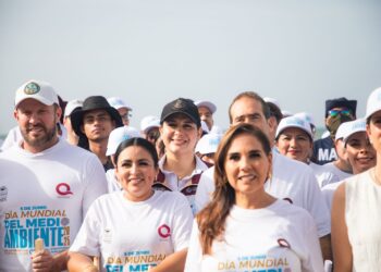 Se une Gobierno de Estefanía Mercado a Estrategia Nacional de Limpieza y Conservación de Playas