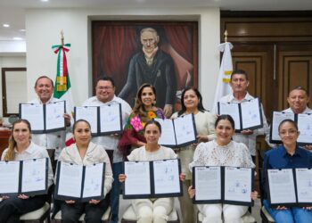 Firma Gobierno de Quintana Roo la “Red de Atención Ciudadana” con presidentes municipales