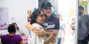 Se anota Gobierno de Estefanía Mercado éxito total; cientos de familias se suman al programa “Salud Sin Tanto Choro”