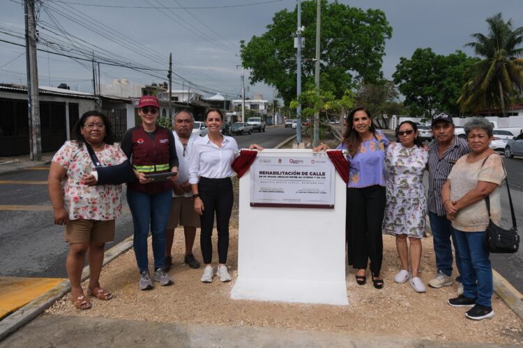 Entregan Mara Lezama y Ana Paty Peralta obra de rehabilitación de Av. Miguel Hidalgo de Cancún